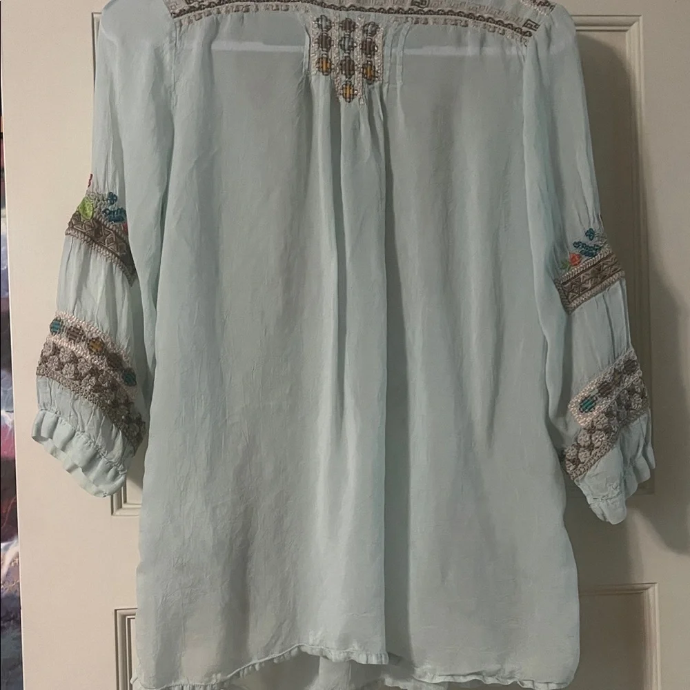 Johnny Was Pastel Blue Embroidered Blouse - Picture 4 of 9
